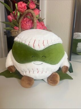 FAO Schwarz Heroes of the Game Baseball Plush